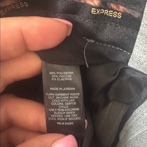 Express Grey and White Pinstriped Signature Stretch Editor Pants. Sz 8/P - Picture 10 of 12